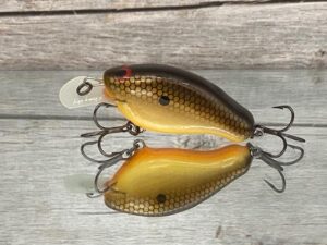 Greenfish Tackle - Stray Dog - Custom Balsa Crankbait - Gold Dust Color
