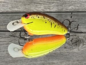 Black Label Balsa - Rattling Peanut - Balsa Crankbait - Chartreuse Root Beer Color