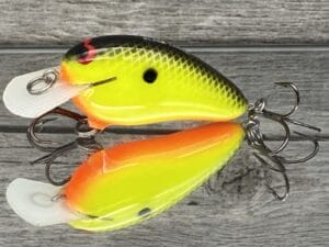 Black Label Balsa - Rattling Peanut - Balsa Crankbait - Chartreuse Black Back Color