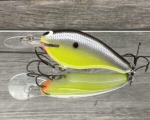 Black Label Balsa - Shiver 7 - Custom Balsa Crankbait - Chartreuse Magic Color
